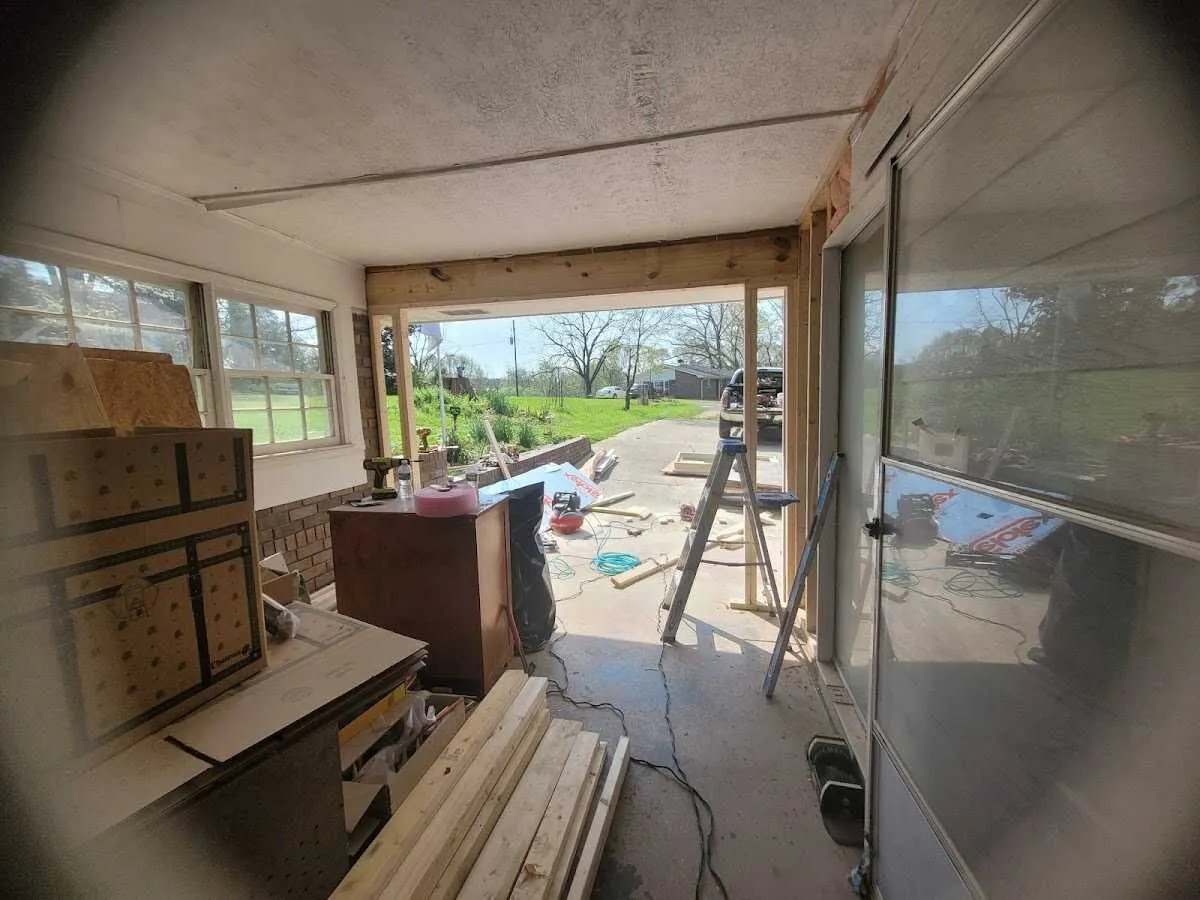 Air movers and dehumidifier for Water Mitigation Services in Dillon